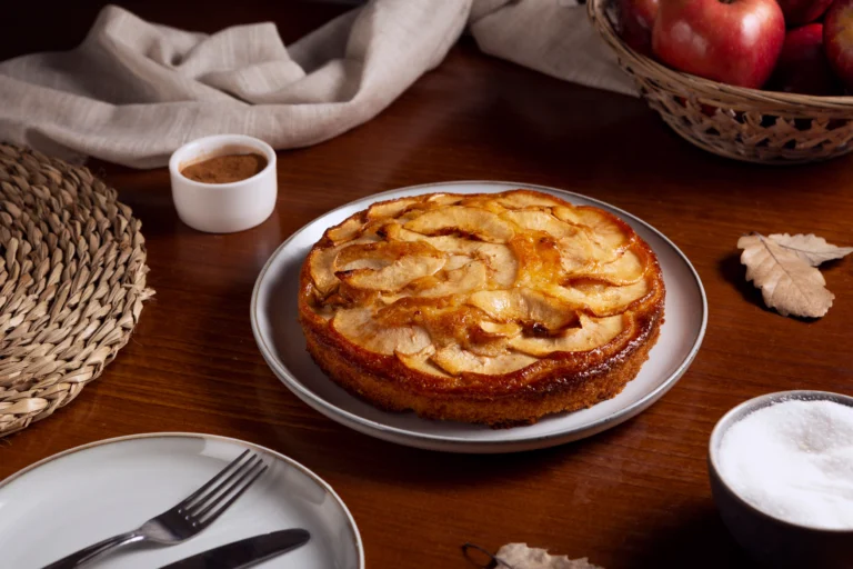 Delicious Apple Coffee Cake Recipe – Perfectly Moist & Spiced!